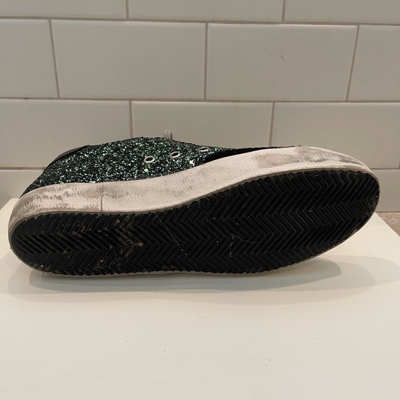 Golden Goose Super Star Sneaker Size 42 - Picture 5 of 11